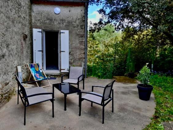 Maisonnette 2/4 Personnes En Bord De Sevre Cugand Exteriör bild